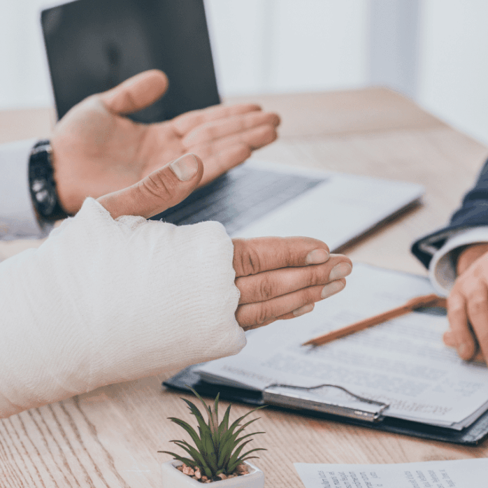 Arrets de travail 1600x760 1